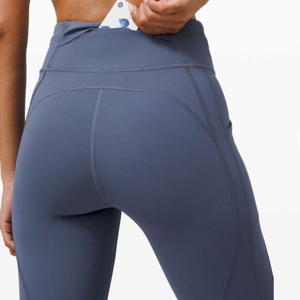 Lululemon Time To Sweat Crop 23"
Ink Blue sz 6
